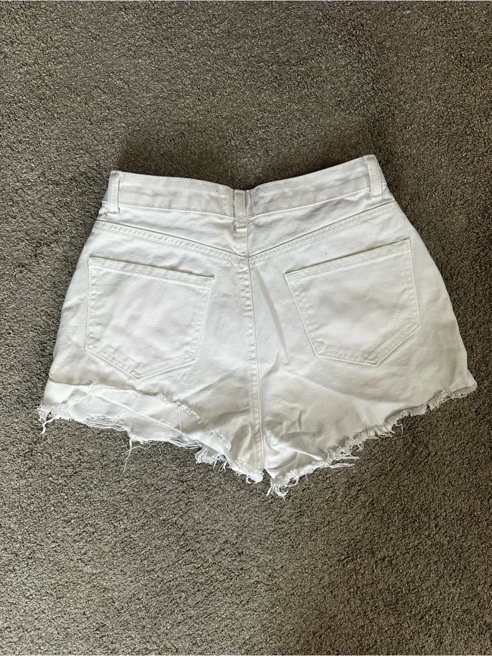 Denim&Co White Frayed Hem Denim Shorts NWOT
